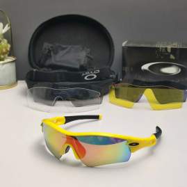 Picture of Oakley Sunglasses _SKUfw66124386fw